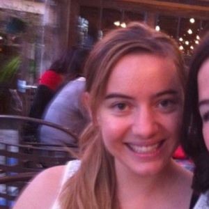 Meet your Posher, Crystal